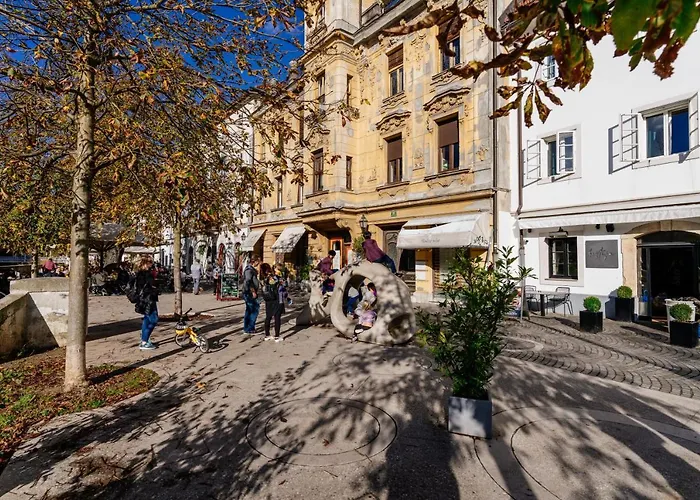 דירה The Muse' Hideaway *