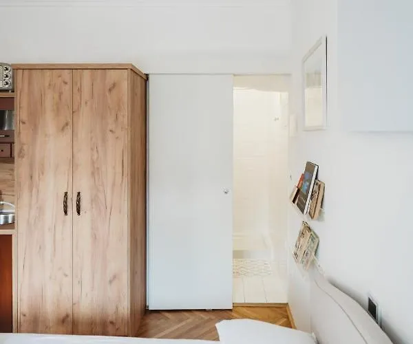 The Muse' Hideaway *